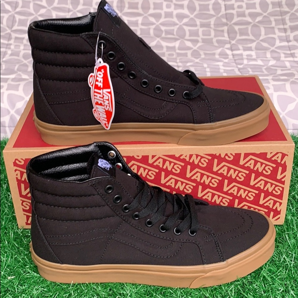 VANS WMNS SK8-Hi REISSUE CANVAS GUM BLACK/LGHTG SNEAKERS - Picture 7 of 16